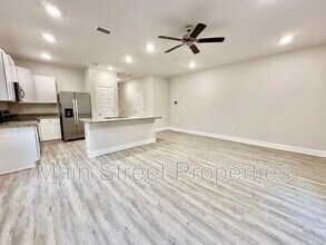 8630 Meadow Flower Ln in Pensacola, FL - Building Photo - Building Photo