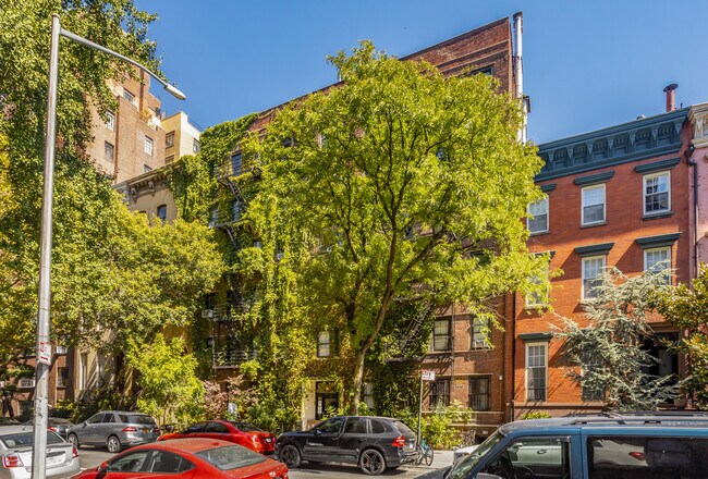 419-421 W 21st St in New York, NY - Foto de edificio - Building Photo