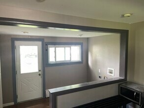 702 W Joliet St in Crown Point, IN - Building Photo - Building Photo