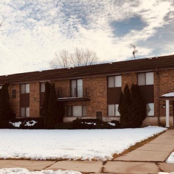 9401 W Calumet Rd