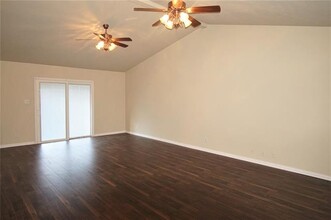 521 English Oak St in Allen, TX - Building Photo - Building Photo