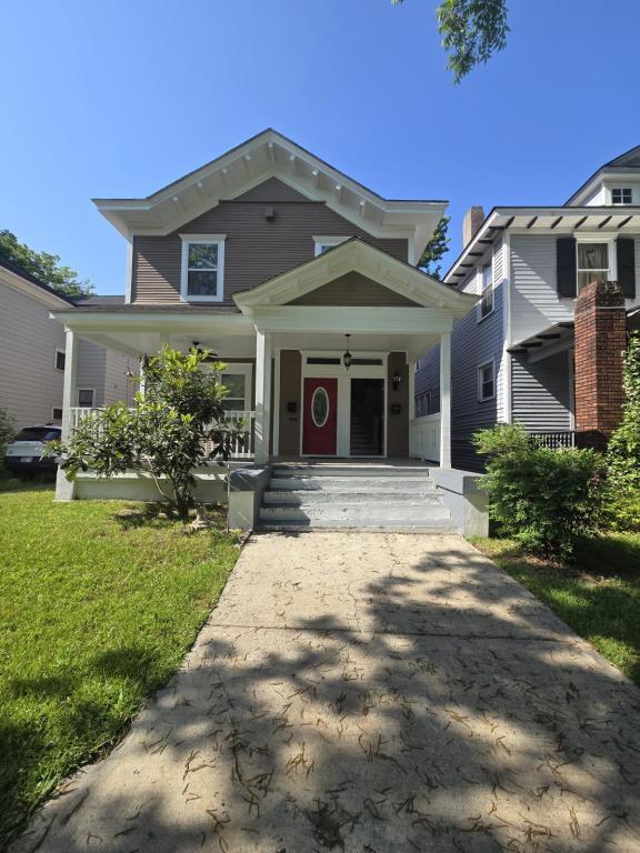 property at 655 E Henry St
