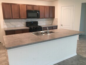 10429 Sherwin Pass Dr in Rosharon, TX - Building Photo - Building Photo