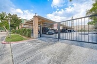 4515 Briar Hollow Pl - 38