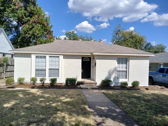 property at 702 Westmount Ave