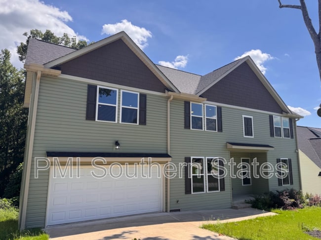 property at 711 Rockcliff St