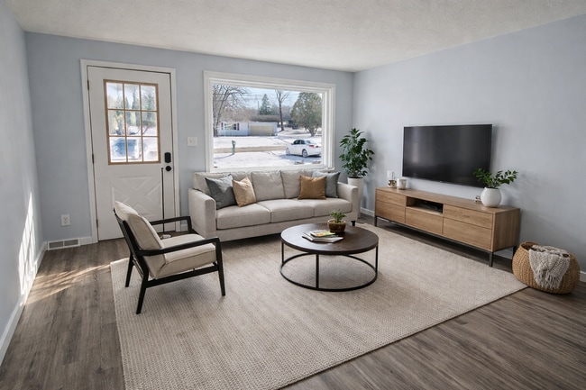 1303-1305-1305 Wolford Rd in Mansfield, OH - Building Photo - Building Photo