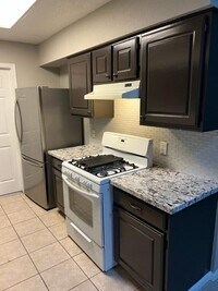 10739 Highland Woods Dr photo'