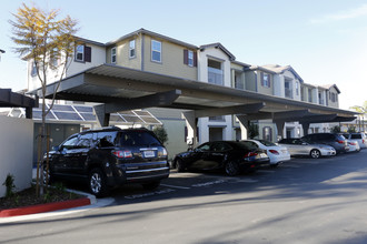 Arrive Los Carneros in Goleta, CA - Foto de edificio - Building Photo