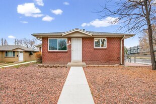 2000 Otis St in Edgewater, CO - Building Photo