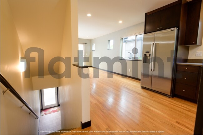 1512 44th Ave SW in Seattle, WA - Building Photo - Building Photo
