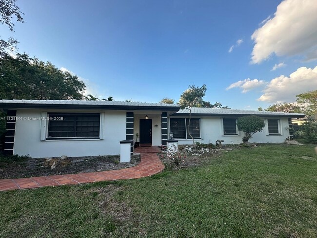 7625 SW 180th Terrace