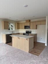 3719 H St, Unit B in Vancouver, WA - Foto de edificio - Building Photo