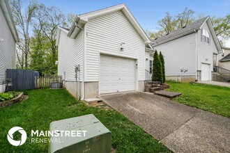 4324 Willowview Blvd in Louisville, KY - Building Photo - Building Photo