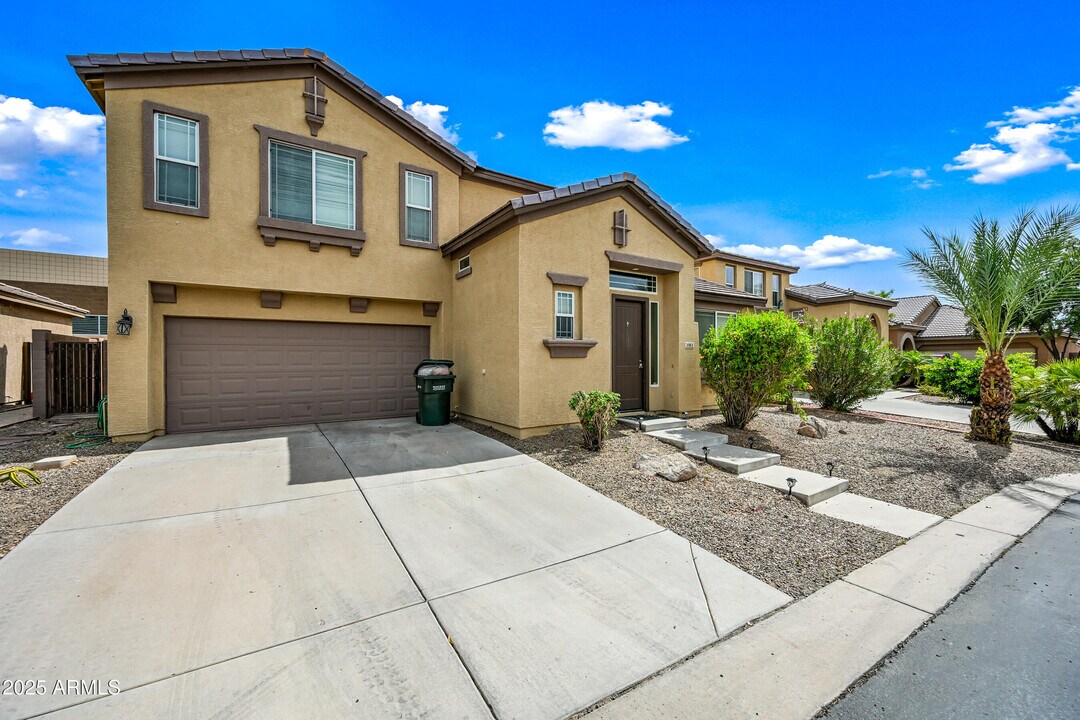 3963 E Pollack St in Phoenix, AZ - Building Photo