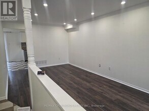 25 Fry Crescent in Bowmanville, ON - Building Photo - Building Photo