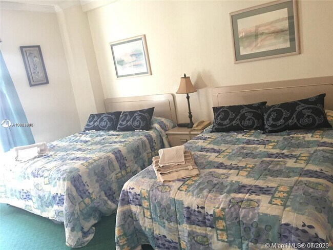 101 N Ocean Dr-Unit -316 in Hollywood, FL - Building Photo - Building Photo