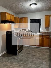 5895 Jonesboro Rd in Morrow, GA - Building Photo - Building Photo