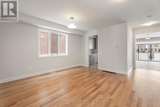 31 Walters St in Kawartha Lakes, ON - Building Photo - Building Photo