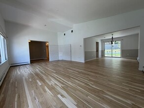 95 Valley in West Harrison, NY - Building Photo - Building Photo