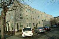 Monterey Apartments in Seattle, WA - Building Photo - Building Photo