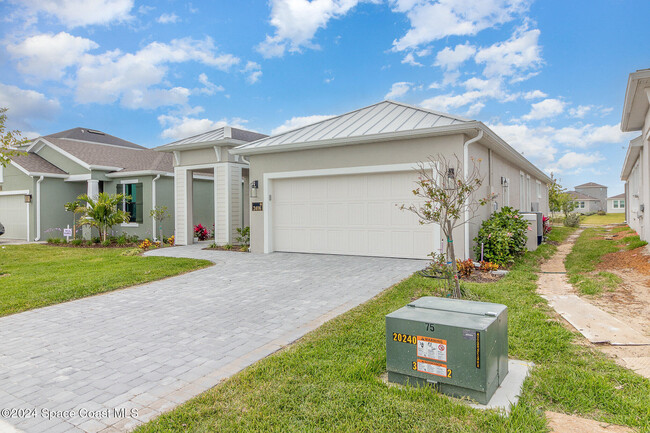 2406 Kamin Dr in Melbourne, FL - Building Photo - Building Photo