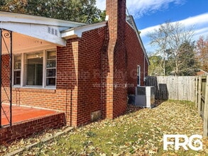 1204 Franklin Dr in Greenville, NC - Building Photo - Building Photo