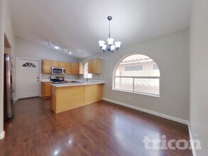 12618 W Cambridge Ave in Avondale, AZ - Building Photo - Building Photo