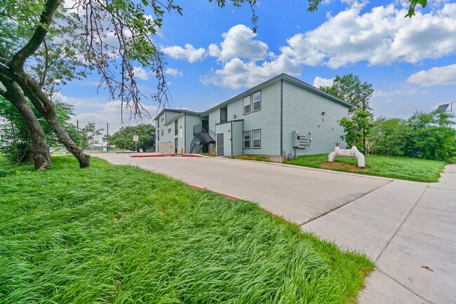 property at 903 Canterbury