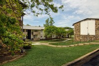 Building Photo - Ascot Place Apartments in Birmingham, Alabama