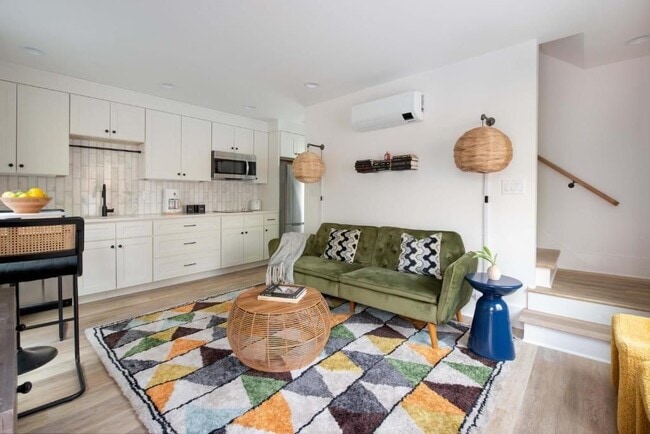 property at 542 Boulevard NE