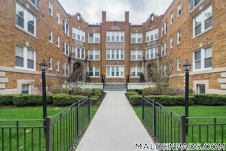 475 Highland Ave, Unit 6 in Malden, MA - Foto de edificio - Building Photo