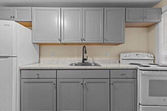 81-83-83 Sherman St in Burlington, VT - Building Photo - Building Photo