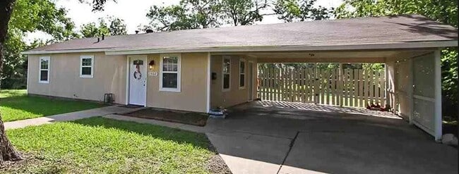 1507 N Main St in Temple, TX - Building Photo - Building Photo