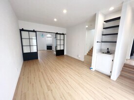 1703 Rindge Ln in Redondo Beach, CA - Building Photo