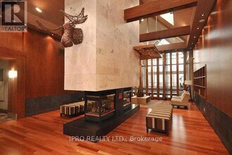 4080-4080 Living Arts Dr in Mississauga, ON - Building Photo - Building Photo
