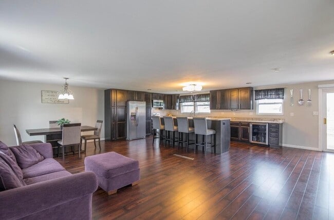 5726 Countrie View Ct in Galloway, OH - Building Photo - Building Photo