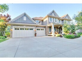 10617 Sonoma Ridge in Eden Prairie, MN - Building Photo