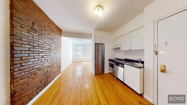 property at 24 King St
