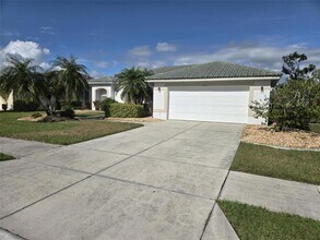 7423 Ridge Rd in Sarasota, FL - Building Photo - Building Photo