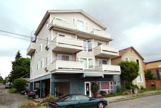 816 N 38th St in Seattle, WA - Building Photo - Building Photo