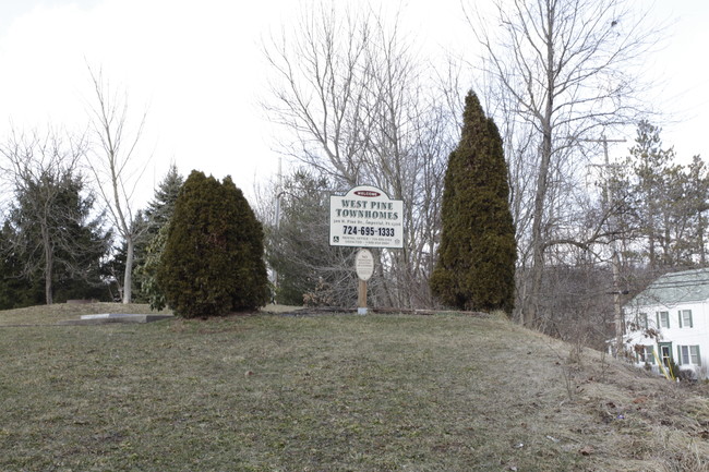 West Pine in Imperial, PA - Foto de edificio - Building Photo