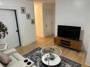 63 Whitmore St in Hartford, CT - Foto de edificio - Building Photo