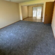 845 Hanneman Dr in Lincoln, NE - Building Photo - Building Photo