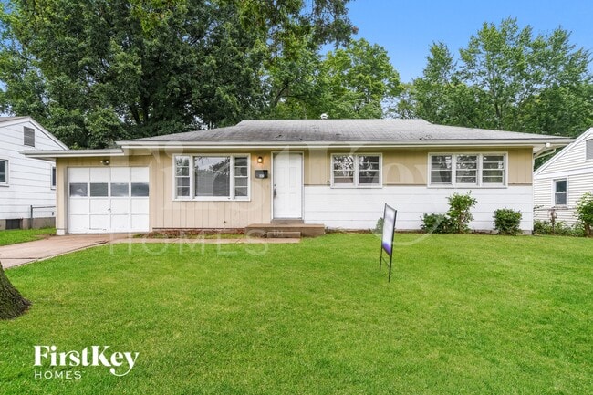 665 Mark Twain Dr in Florissant, MO - Building Photo - Building Photo