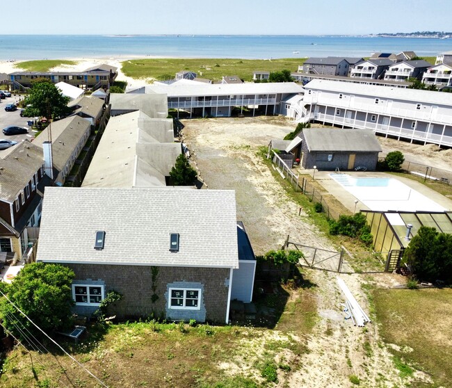 700 Shore Rd in Provincetown, MA - Building Photo - Building Photo