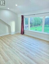 1377 Stouffville Rd in Richmond Hill, ON - Building Photo - Building Photo