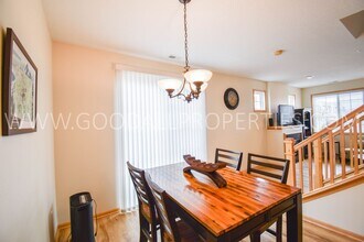 636 86th St in West Des Moines, IA - Building Photo - Building Photo