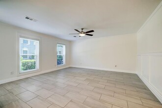 1329 Country Pl Dr in Houston, TX - Building Photo - Building Photo