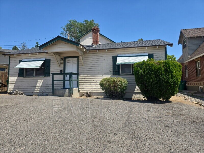 1340 N Sierra St in Reno, NV - Building Photo